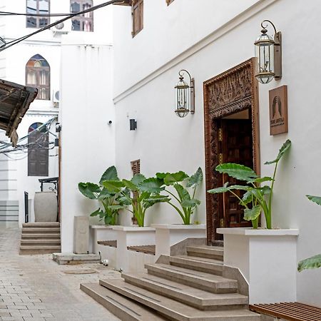 The Neela Boutique Hotel Stone Town Занзибар Экстерьер фото